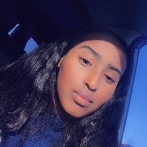 Meet your Posher, Ayan